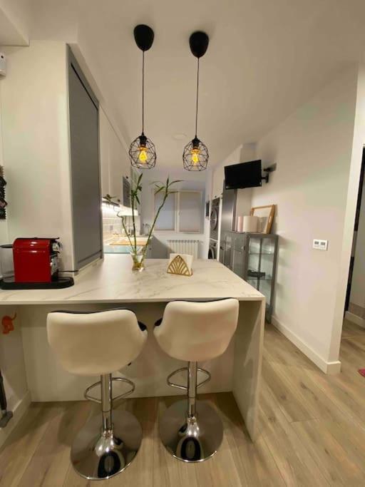 Apartamento A 100Metros De La Playa De San Lorenzo Gijón Eksteriør billede